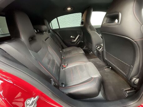 Mercedes-Benz A Class 1.3 A 200 AMG Line Premium 5dr 39