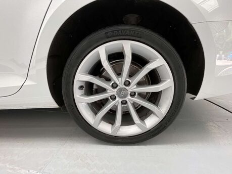 Audi A4 2.0 A4 Sport 35 TFSI 5dr 45