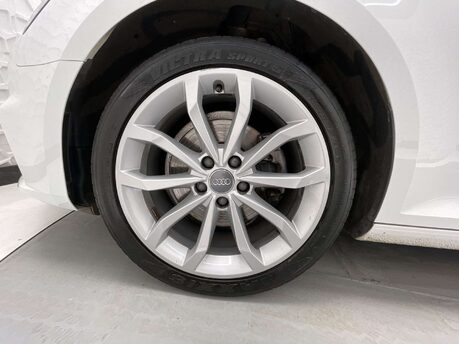 Audi A4 2.0 A4 Sport 35 TFSI 5dr 9