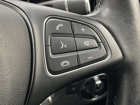 Mercedes-Benz A Class 1.6 A 180 SE Executive Auto 5dr 32