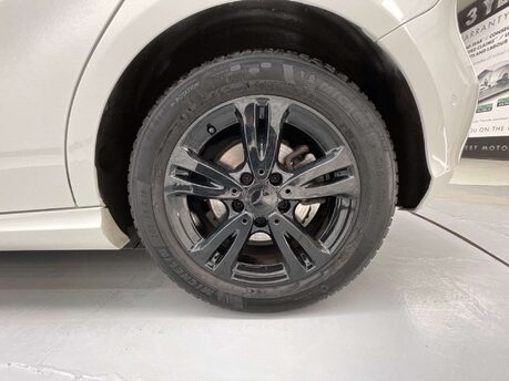 Mercedes-Benz A Class 1.6 A 180 SE Executive Auto 5dr 44