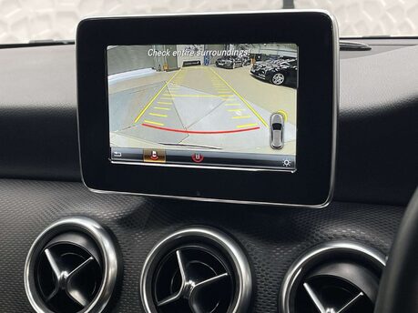 Mercedes-Benz A Class 1.6 A 180 SE Executive Auto 5dr 8
