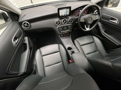 Mercedes-Benz A Class 1.6 A 180 SE Executive Auto 5dr 29