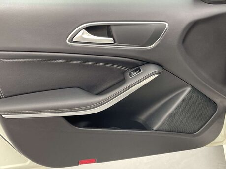 Mercedes-Benz A Class 1.6 A 180 SE Executive Auto 5dr 43
