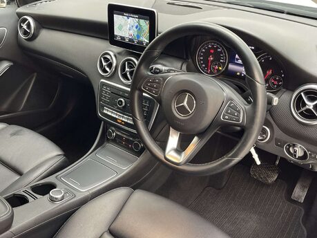 Mercedes-Benz A Class 1.6 A 180 SE Executive Auto 5dr 2