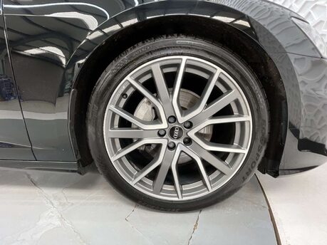 Audi A6 2.0 A6 Black Edition 45 TFSI Quattro Semi-Auto 4WD 4dr 46
