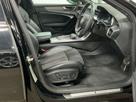 Audi A6 2.0 A6 Black Edition 45 TFSI Quattro Semi-Auto 4WD 4dr 3