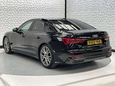 Audi A6 2.0 A6 Black Edition 45 TFSI Quattro Semi-Auto 4WD 4dr 16