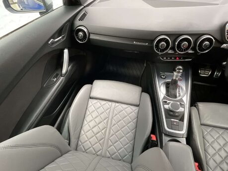 Audi TT 2.0 TTS TFSI Quattro Semi-Auto 4WD 3dr 27