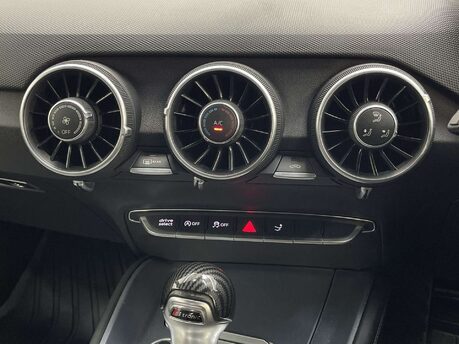 Audi TT 2.0 TTS TFSI Quattro Semi-Auto 4WD 3dr 33
