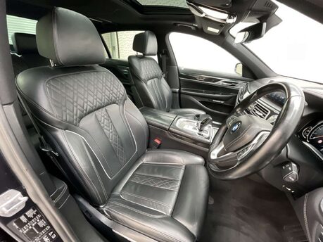 BMW 7 Series 3.0 740ld xDrive M Sport Auto 4WD 4dr 28
