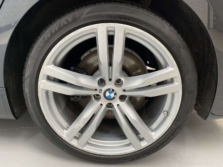 BMW 7 Series 3.0 740ld xDrive M Sport Auto 4WD 4dr 49