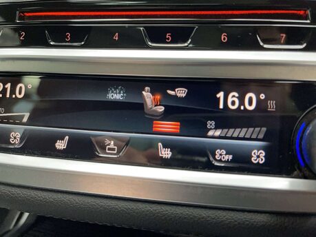 BMW 7 Series 3.0 740ld xDrive M Sport Auto 4WD 4dr 40