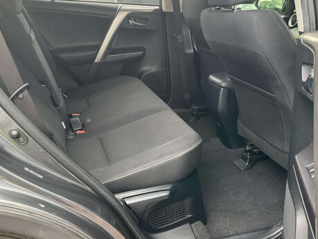 Toyota Rav4 2.5 RAV4 Business Edition+ HEV TSS 4x2 CVT 5dr 5