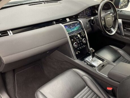Land Rover Discovery Sport 2.0 Discovery Sport SE D Auto 4WD 5dr 19