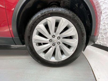 Land Rover Discovery Sport 2.0 Discovery Sport SE D Auto 4WD 5dr 48