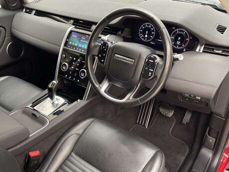 Land Rover Discovery Sport 2.0 Discovery Sport SE D Auto 4WD 5dr 2