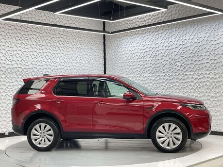 Land Rover Discovery Sport 2.0 Discovery Sport SE D Auto 4WD 5dr 4
