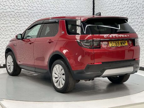 Land Rover Discovery Sport 2.0 Discovery Sport SE D Auto 4WD 5dr 18