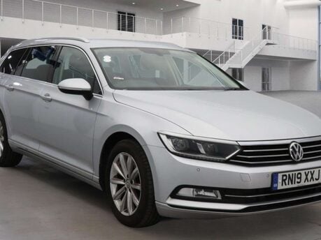 Volkswagen Passat 1.5 Passat SE Business TSi Evo 5dr