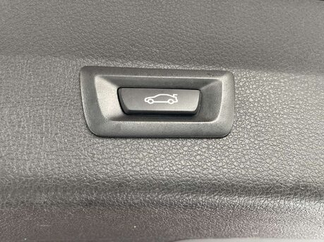 BMW 2 Series 1.5 218I SE Auto 5dr 12