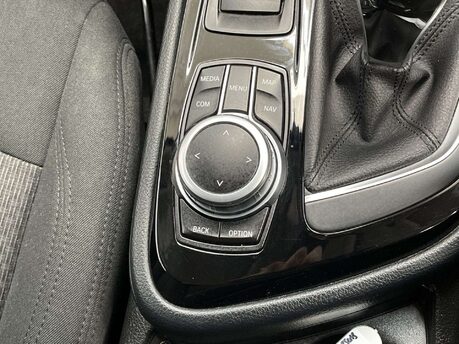 BMW 2 Series 1.5 218I SE Auto 5dr 39