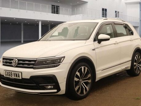 Volkswagen Tiguan 2.0 Tiguan R-Line Tech TSi 4Motion Semi-Auto 4WD 5dr 8