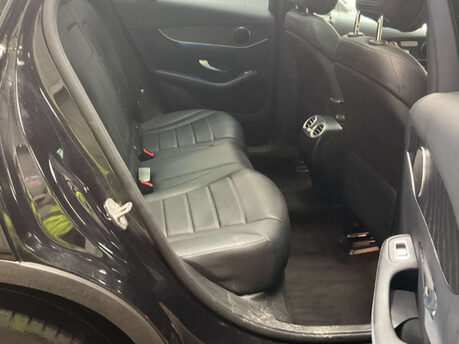 Mercedes-Benz GLC 2.1 GLC 220 D 4Matic AMG Line Premium Auto 4WD 5dr 4