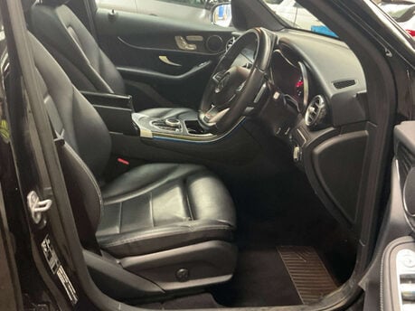 Mercedes-Benz GLC 2.1 GLC 220 D 4Matic AMG Line Premium Auto 4WD 5dr 3
