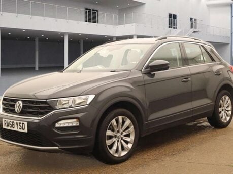 Volkswagen T-Roc 1.5 T-Roc SE TSi Evo Semi-Auto 5dr 8