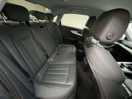 Audi A4 2.0 A4 Sport Edition 35 TDI MHEV Semi-Auto 4dr 40