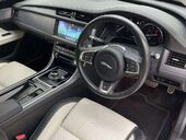 Jaguar XF 2.0 XF R-Sport Auto 4dr 2