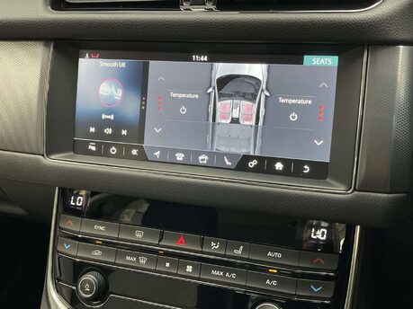 Jaguar XF 2.0 XF R-Sport Auto 4dr 36