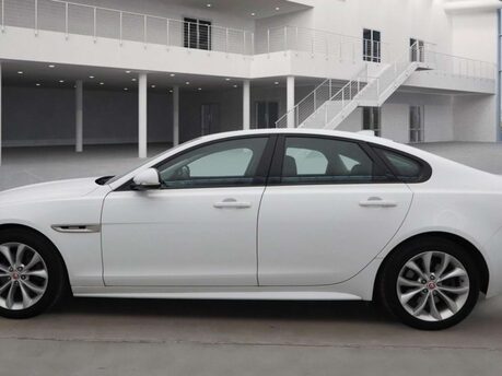 Jaguar XF 2.0 XF R-Sport Auto 4dr 13