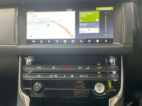 Jaguar XF 2.0 XF R-Sport Auto 4dr 6