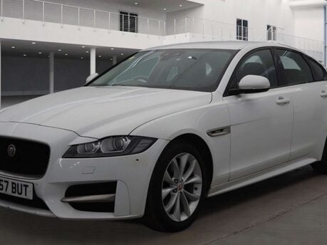Jaguar XF 2.0 XF R-Sport Auto 4dr 8