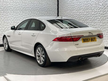 Jaguar XF 2.0 XF R-Sport Auto 4dr 16