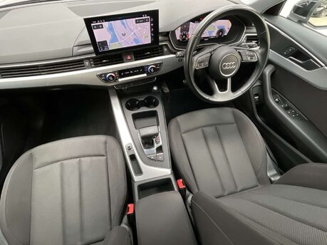 Audi A4 2.0 A4 Technik 35 TDI Semi-Auto 5dr 29