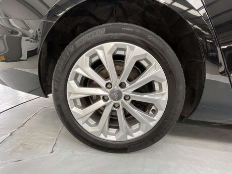 Audi A4 2.0 A4 Technik 35 TDI Semi-Auto 5dr 45
