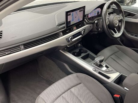 Audi A4 2.0 A4 Technik 35 TDI Semi-Auto 5dr 18
