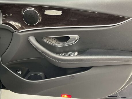 Mercedes-Benz E Class 2.0 E 220 Sport D Auto 5dr 42