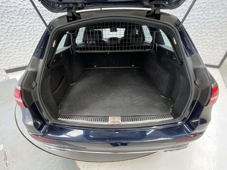 Mercedes-Benz E Class 2.0 E 220 Sport D Auto 5dr 10