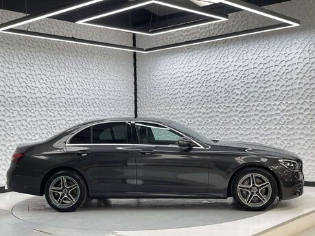 Mercedes-Benz E Class 2.0 E 300 AMG Line Edition de Auto 4dr 4