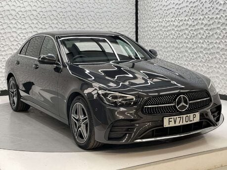 Mercedes-Benz E Class 2.0 E 300 AMG Line Edition de Auto 4dr