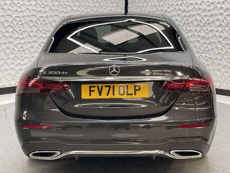 Mercedes-Benz E Class 2.0 E 300 AMG Line Edition de Auto 4dr 15