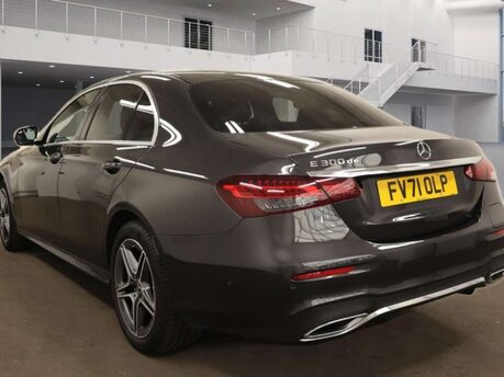 Mercedes-Benz E Class 2.0 E 300 AMG Line Edition de Auto 4dr 9
