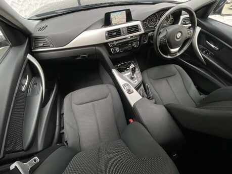BMW 3 Series 2.0 330e SE Auto 4dr 31