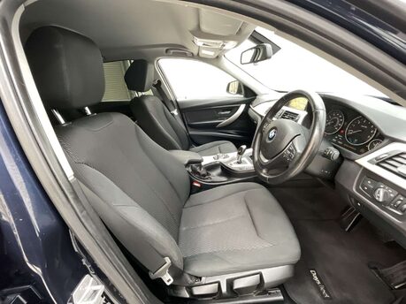 BMW 3 Series 2.0 330e SE Auto 4dr 26
