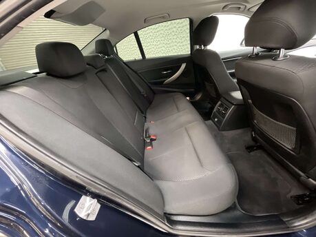 BMW 3 Series 2.0 330e SE Auto 4dr 40