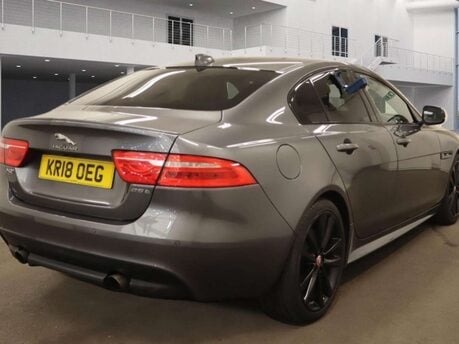 Jaguar XE 2.0 XE R-Sport i Auto 4dr 11